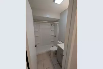 805 NW 40th Avenue, Gainesville, FL 32609 - Photo 10