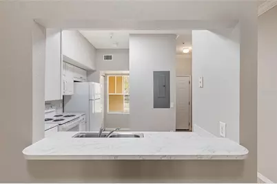 9177 SW 52nd Road #102, Gainesville, FL 32608 - Photo 14