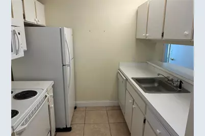 3800 SW 20th Avenue #501, Gainesville, FL 32607 - Photo 2