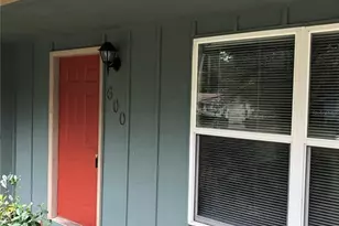 600 NW 52nd Ter, Gainesville, FL 32607 - Photo 2