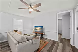 341 SW Yale Terrace, Fort White, FL 32038 - Photo 6