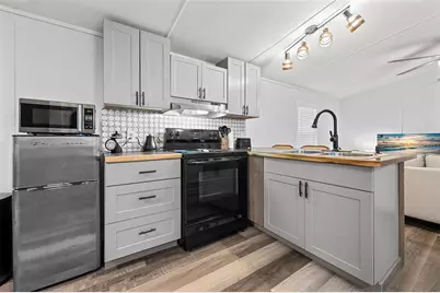 341 SW Yale Terrace, Fort White, FL 32038 - Photo 10