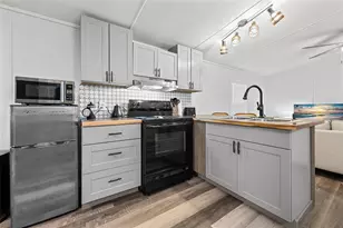 341 SW Yale Terrace, Fort White, FL 32038 - Photo 10