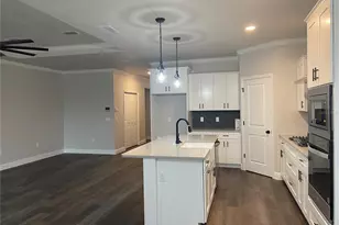 6790 SW 13th Ln, Gainesville, FL 32607 - Photo 8