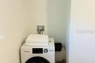 651 Madison Ct, Sarasota, FL 34236 - Photo 28