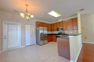 8166 SW 74th Ln, Gainesville, FL 32608 - Photo 4