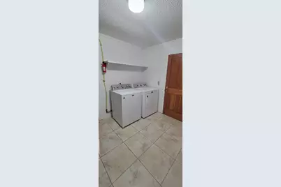 2220 NW 14th Avenue, Gainesville, FL 32605 - Photo 24