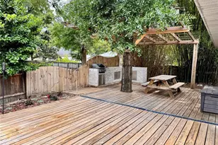 5722 SW 85th St, Gainesville, FL 32608 - Photo 2