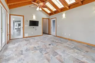 299 Riley Lk Dr, Hawthorne, FL 32640 - Photo 20