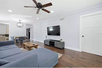 403 NE 9 Street, Gainesville, FL 32601 - Photo 12