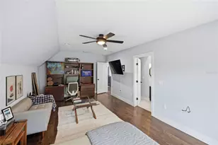 403 NE 9th St, Gainesville, FL 32601 - Photo 36