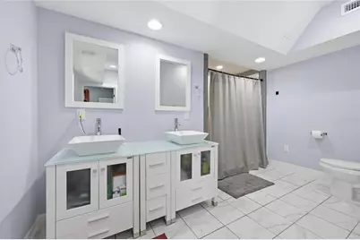 403 NE 9 Street, Gainesville, FL 32601 - Photo 28