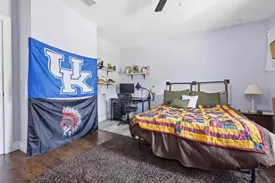 403 NE 9th St, Gainesville, FL 32601 - Photo 48