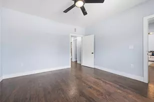 403 NE 9th St, Gainesville, FL 32601 - Photo 26