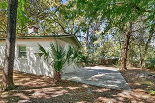 914 NE 11th Ave, Gainesville, FL 32601 - Photo 22