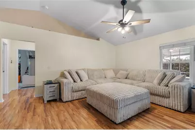 19261 NW 230th Street, High Springs, FL 32643 - Photo 8