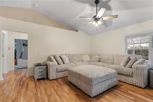 19261 NW 230th St, High Springs, FL 32643 - Photo 8