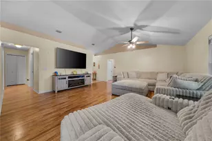 19261 NW 230th St, High Springs, FL 32643 - Photo 10