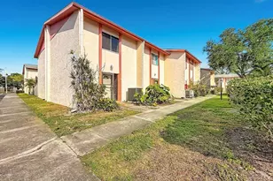 1655 58th Terrace S, Saint Petersburg, FL 33712 - Photo 2