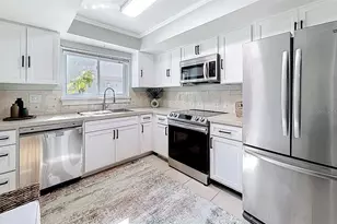 1655 58th Terrace S, Saint Petersburg, FL 33712 - Photo 4