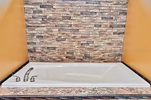 10531 NE 93rd Ln, Bronson, FL 32621 - Photo 8