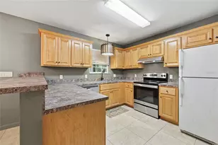 347 Ashley St, Hawthorne, FL 32640 - Photo 10