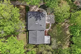 9235 NW 11th Pl, Gainesville, FL 32606 - Photo 40