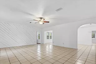 779 NW 37th St, Gainesville, FL 32607 - Photo 20