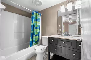 5864 SW 8th Pl, Gainesville, FL 32607 - Photo 16