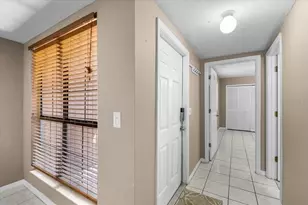 5864 SW 8th Pl, Gainesville, FL 32607 - Photo 12