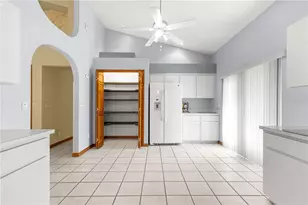 1090 NW 67th Pl, Ocala, FL 34475 - Photo 10