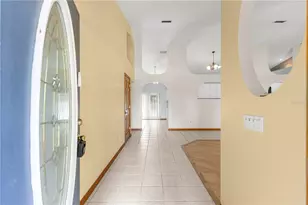 1090 NW 67th Pl, Ocala, FL 34475 - Photo 2