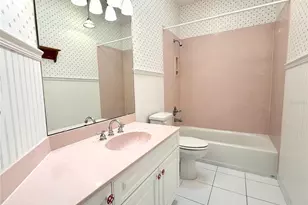 4317 NW 10th Pl, Gainesville, FL 32605 - Photo 16