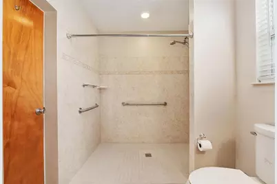 3411 NE 11th Terrace, Gainesville, FL 32609 - Photo 20