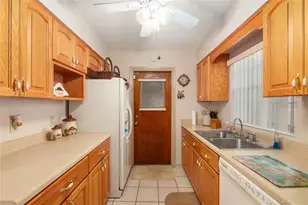 3411 NE 11th Terrace, Gainesville, FL 32609 - Photo 14