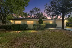 3411 NE 11th Terrace, Gainesville, FL 32609 - Photo 2