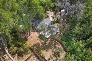 1047 NW 41st Dr, Gainesville, FL 32605 - Photo 38