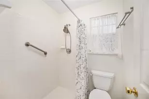 1047 NW 41st Dr, Gainesville, FL 32605 - Photo 18