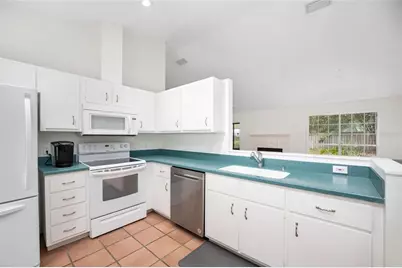 1047 NW 41st Drive, Gainesville, FL 32605 - Photo 8