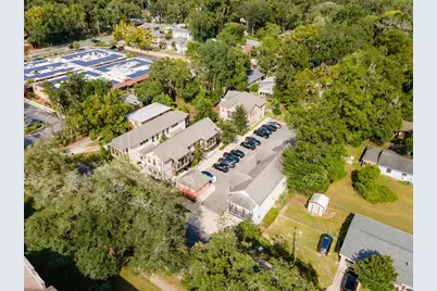 717 NW 10th Street #10, Gainesville, FL 32601 - Photo 16