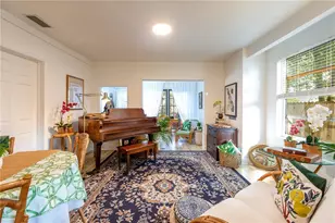 310 NW 8th St, Gainesville, FL 32601 - Photo 12