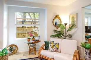 310 NW 8th St, Gainesville, FL 32601 - Photo 14