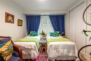 310 NW 8th St, Gainesville, FL 32601 - Photo 6