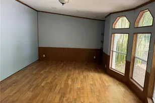 5613 NW 202 Pl, Alachua, FL 32615 - Photo 2
