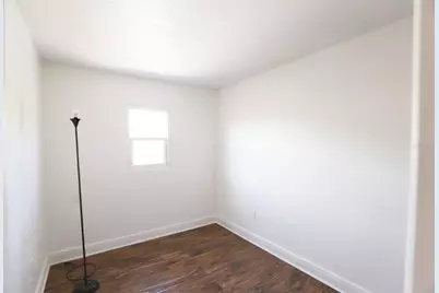 914 SW 8th Avenue #19, Gainesville, FL 32601 - Photo 8