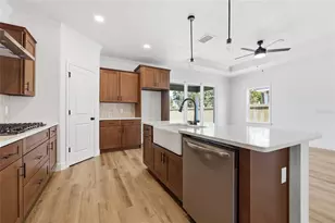 6710 SW 10th Ln, Gainesville, FL 32607 - Photo 8