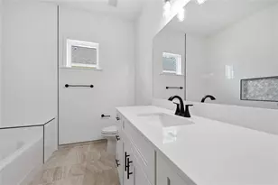 6710 SW 10th Ln, Gainesville, FL 32607 - Photo 20