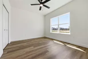 1049 SW 67th Way, Gainesville, FL 32607 - Photo 16