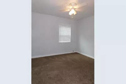 413 NW 35th Terrace, Gainesville, FL 32607 - Photo 12