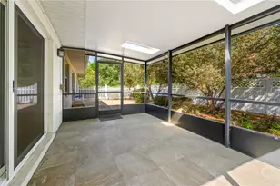 2138 NW 30th Pl, Gainesville, FL 32605 - Photo 30